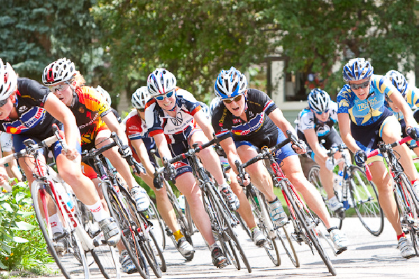 the women's 1,2 racing was fast and furious.