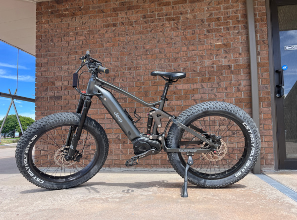 MVC: 2021 Quiet Cat Jeep E-Bike